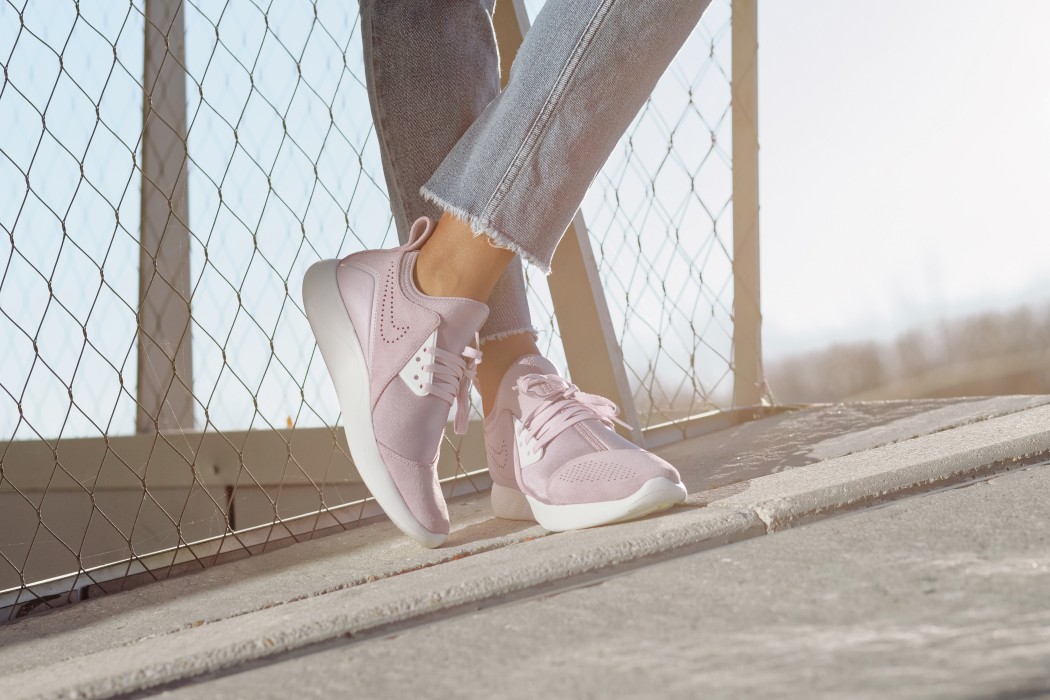 nike lunar charge - 28112016 IMG 0051 DxONORMAL - Nike Lunar Charge dengan Pesona Paris dan Claire Most - photo Nike Lunar Charge, sepatu sneakers, gambar sepatu, model sepatu terbaru, harga sepatu, online shop sepatu, sepatu keren, sepatu laki laki, koleksi sepatu, sneaker wedges, sepatu online shop, sepatu online original, sneakers original, toko online sepatu, sepatu sneakers murah, gambar sepatu terbaru, jual sneakers, sepatu sneakers wanita, nike lunar charge - 28112016 IMG 0051 DxONORMAL - Nike Lunar Charge dengan Pesona Paris dan Claire Most