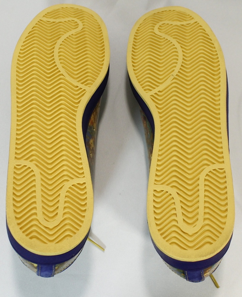 main_5-Adidas-LeRoy-Neiman-Custom-Designed-Muhammad-Ali-Rare-Shoes-PristineAuction.com