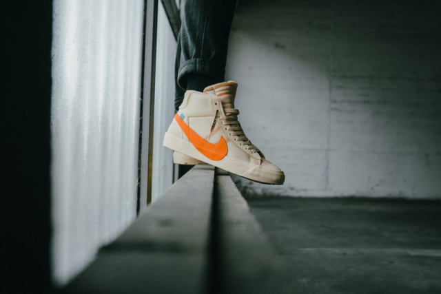 Nike x Off-White Blazer “Grim Reaper“ & “All Hallow’s Eve“ gambar sepatu Nike x Off-White Blazer “Grim Reaper“ & “All Hallow’s Eve“