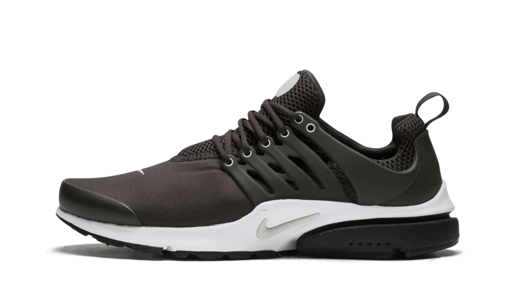 difference between nike presto air and essential